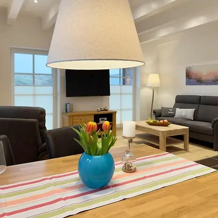 Casa vacanze With 1 Bedroom Wittdün