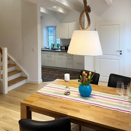 With 1 Bedroom Casa vacanze