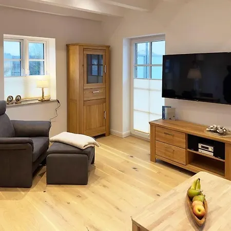 With 1 Bedroom Dom wakacyjny Wittdün