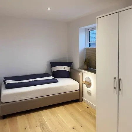 With 1 Bedroom *
